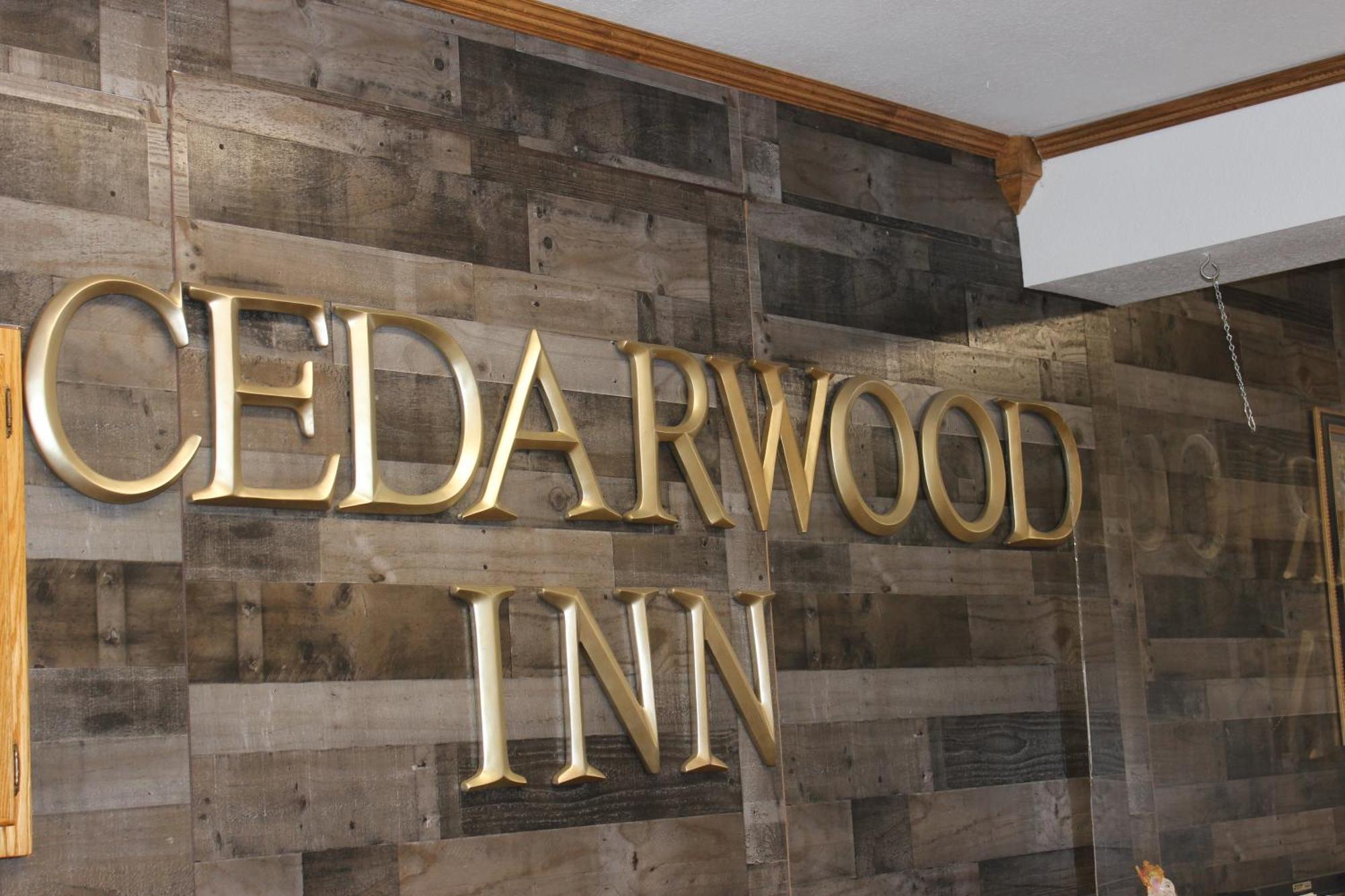 Cedarwood Inn Of Ashland Exterior photo